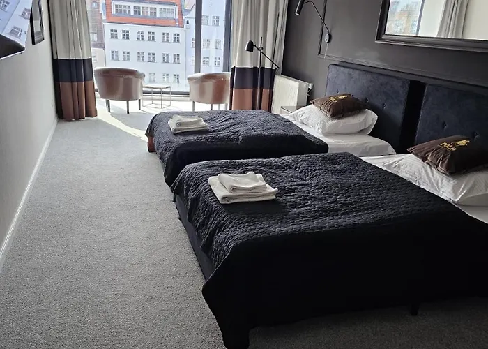 Chmielna Z Widokiem Na Rzeke גדנסק