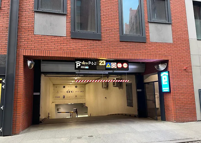 Chmielna Z Widokiem Na Rzeke * גדנסק