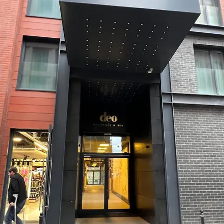 Chmielna Z Widokiem Na Rzeke